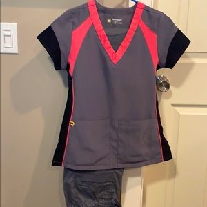 Women’s X-Small Scrub Set